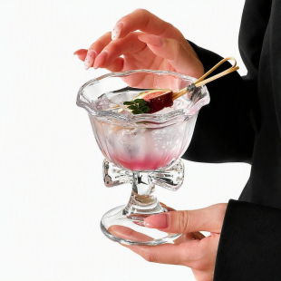 Bow Vintage-Style Glass Dessert Cup