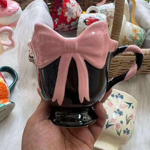 Girly Heart Bow Mug - Black