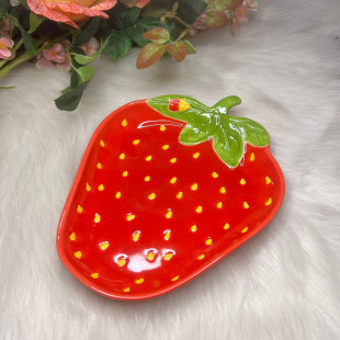 Strawberry-Shaped Ceramic Plate